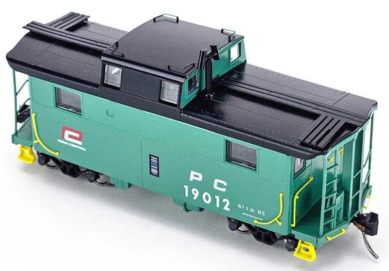 BOW43355 - HO - N-5 Caboose Penn Central 19012