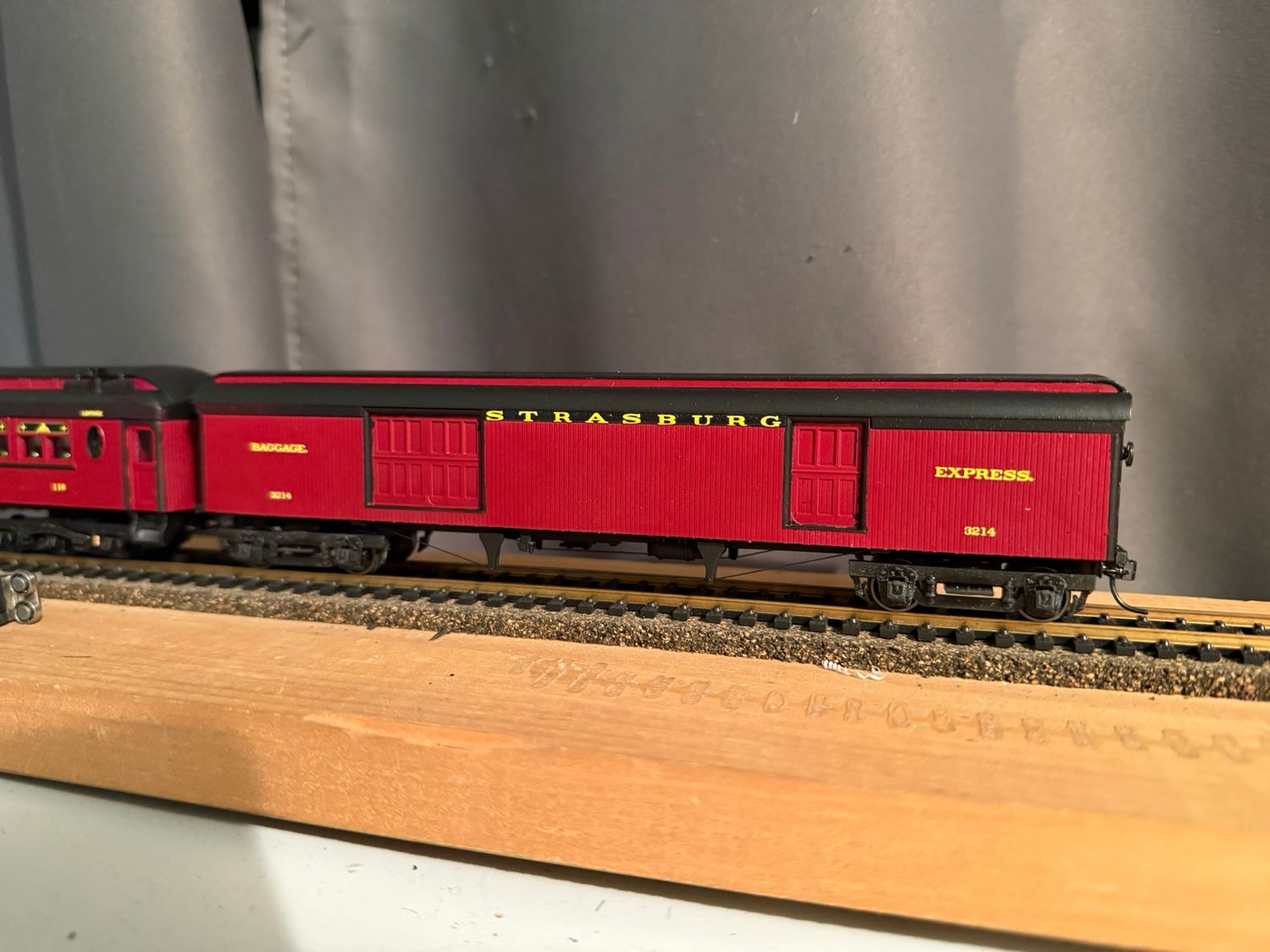 PCL-K110 - HO - SRC Baggage Car Kit