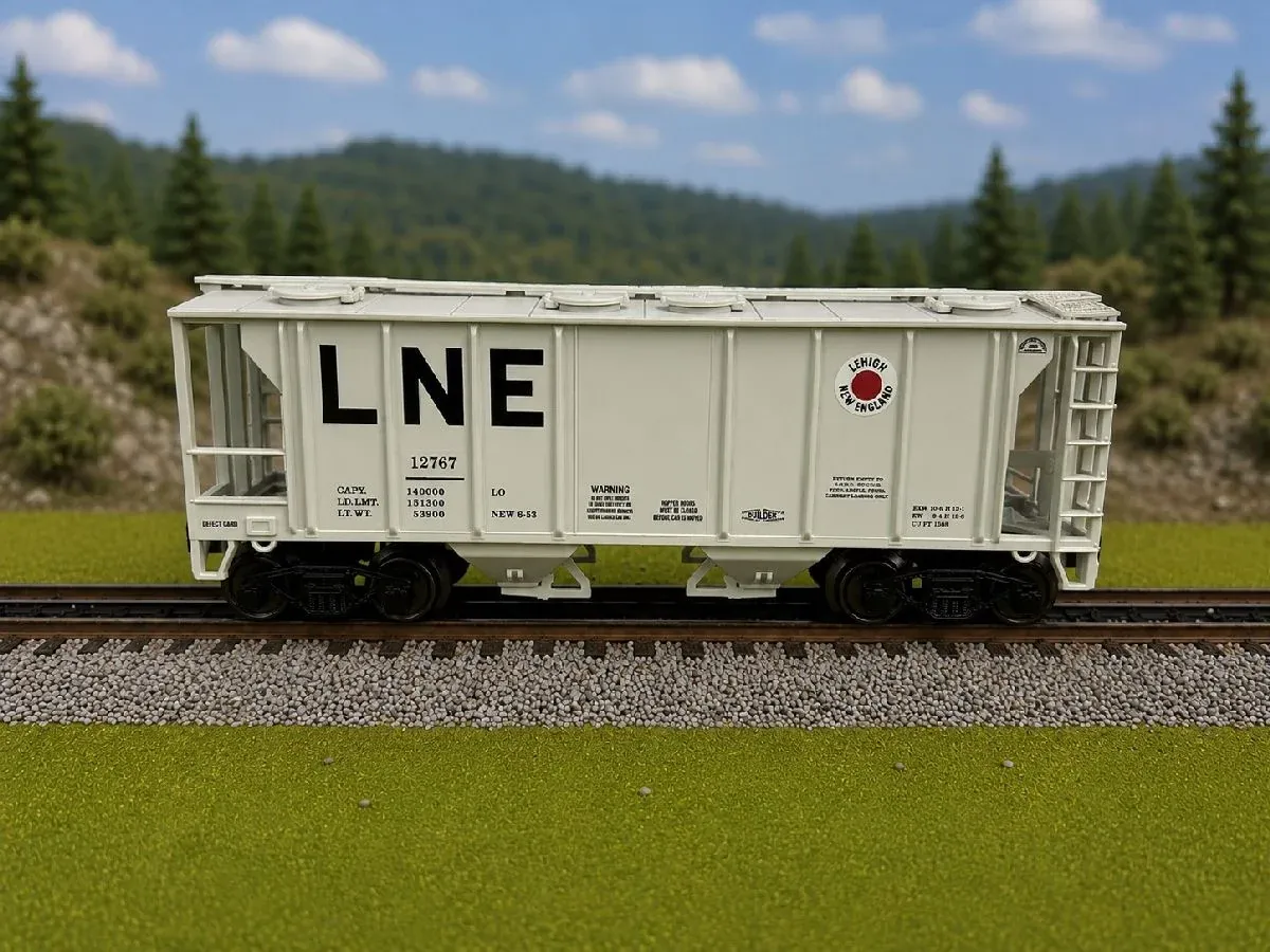 RMT-86379 - O - LN&amp;E 2 BAY COVERED HOPPER