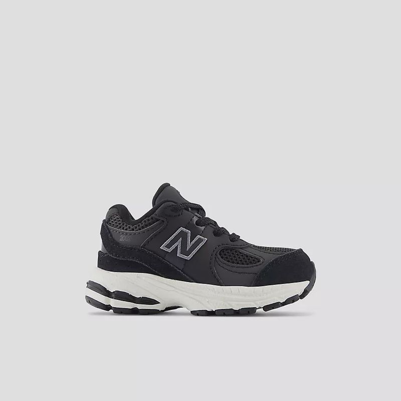 New Balance IC 2002 BK (TD)