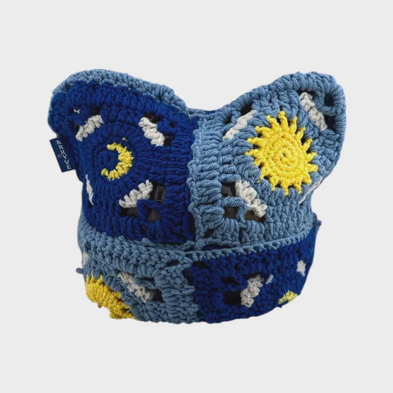 Arkyve Starry Night Crochet Cat Hat