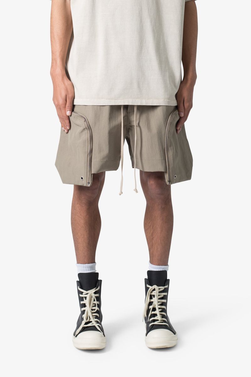 MNML Front Pocket Geo Short Olive