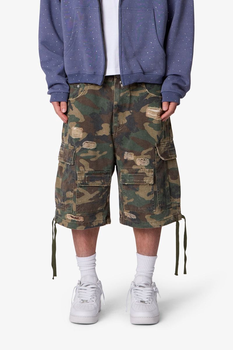 MNML distressed Baggy Cargo Shorts