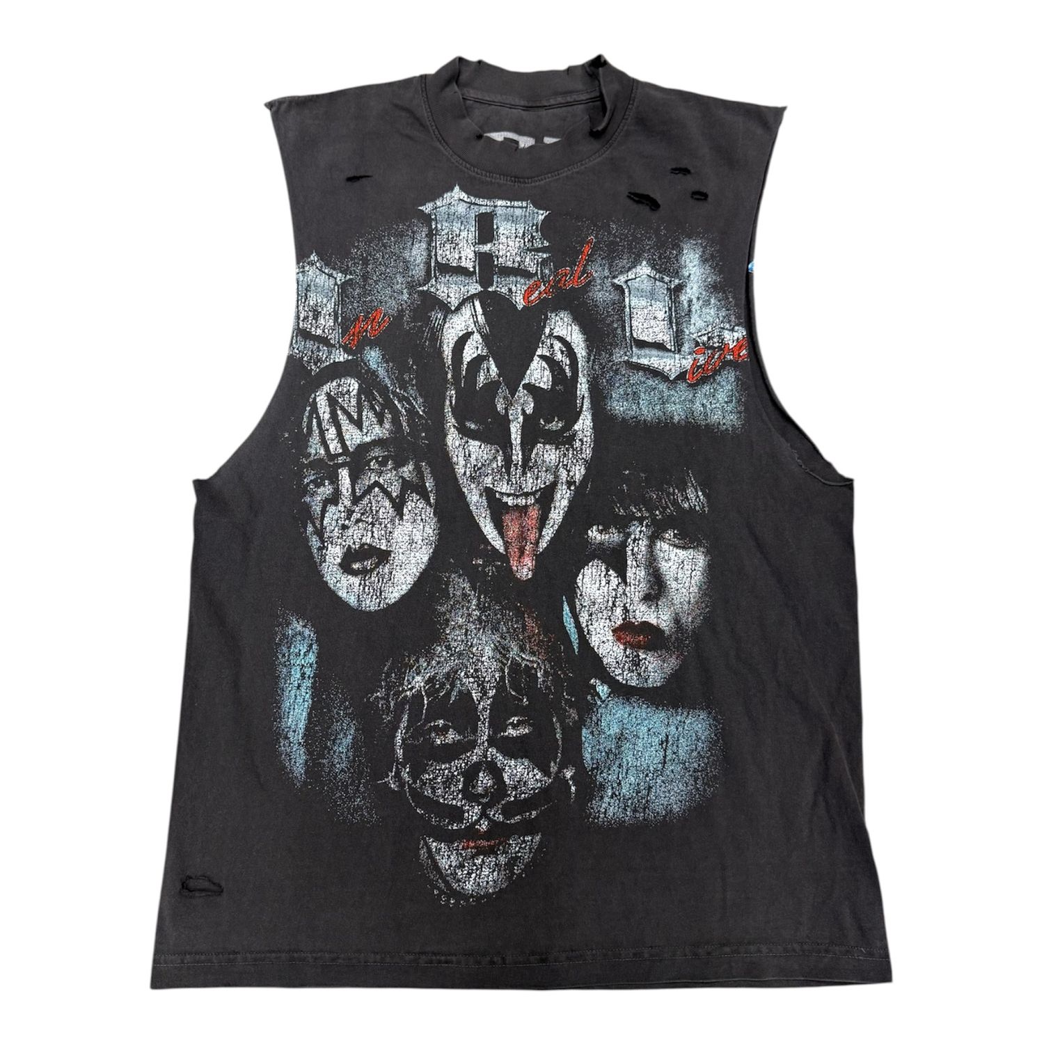 IRL Kiss Sleeveless Tee