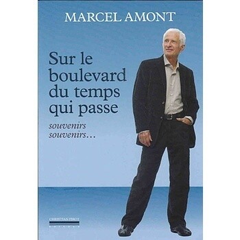 - Marcel, raconte! Mais Marcel n'avait pas le temps d'écrire des mémoires, vous pensez bien. Avec sa silhouette de coureur de fond, il a traversé les huit dernières décennies à la vitesse du son, à cavaler après le chapeau de Mireille. Et n'allez pas croire que s'il nous livre enfin quelques souvenirs, c'est parce qu'il a décidé d'arrêter la course et de pratiquer en professionnel la sieste sous sombrero. Bien au contraire. Des projets, il en a à foison. Après avoir écouté son dernier disque (le bien nommé Décalage horaire) et en attendant son prochain spectacle, vous allez pouvoir le suivre au petit trot dans la galerie des souvenirs considérables, où déambulent à jamais les frères Prévert et Francis Blanche, les Platters, Jacqueline Auriol, Kessel, Ladoumègue, Bokassa 1er, Sardou et Lama, Bedos et Mitterrand, Cavanna et Reiser, Vian, Brel, Aznavour, Bardot, Piaf, Nougaro... Tant d'autres, tous bien vivants, bras dessus bras dessous... Et Brassens, bien sûr, l'inamovible, l'irremplaçable, le tutélaire. Vous verrez : avec Marcel, 80 ans, c'est vite passé. Mais dites-vous bien que ce n'est qu'un début.