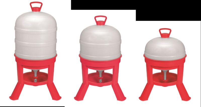 Plastic Dome Waterer