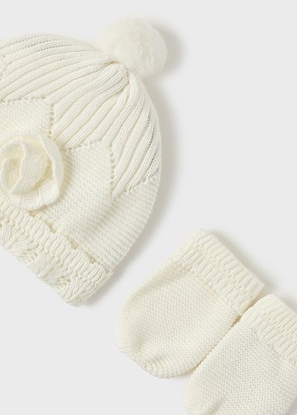 Natural Hat &amp; Mitten Set w/ Rose
