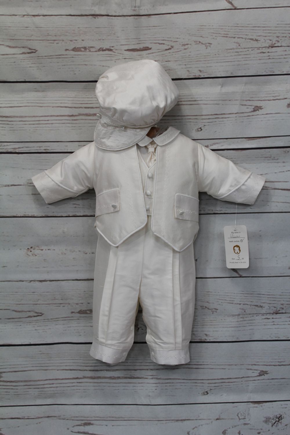 Nunzio w/Coat
