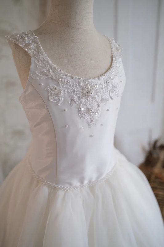 P1696 Communion Dress