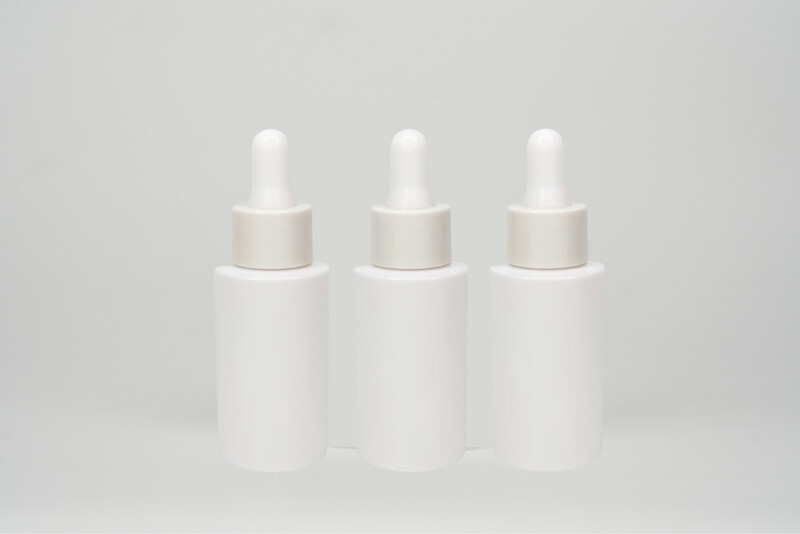 Kylie Serum Bottle
