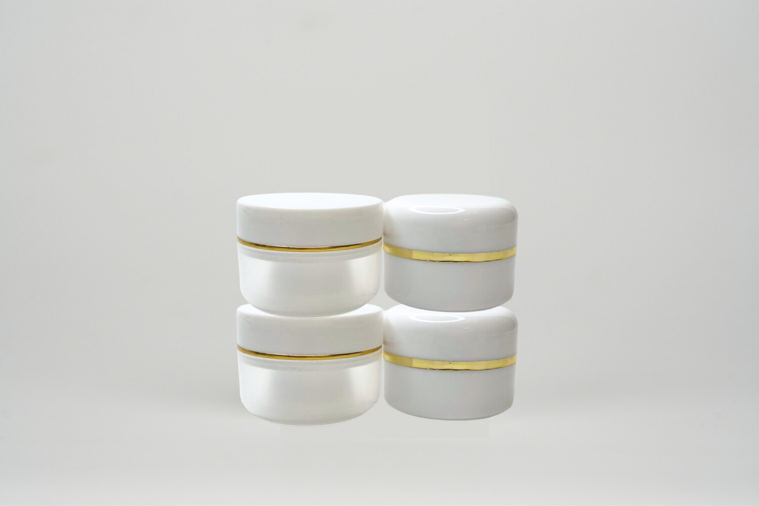 Round Cream Jar With Gold Lining