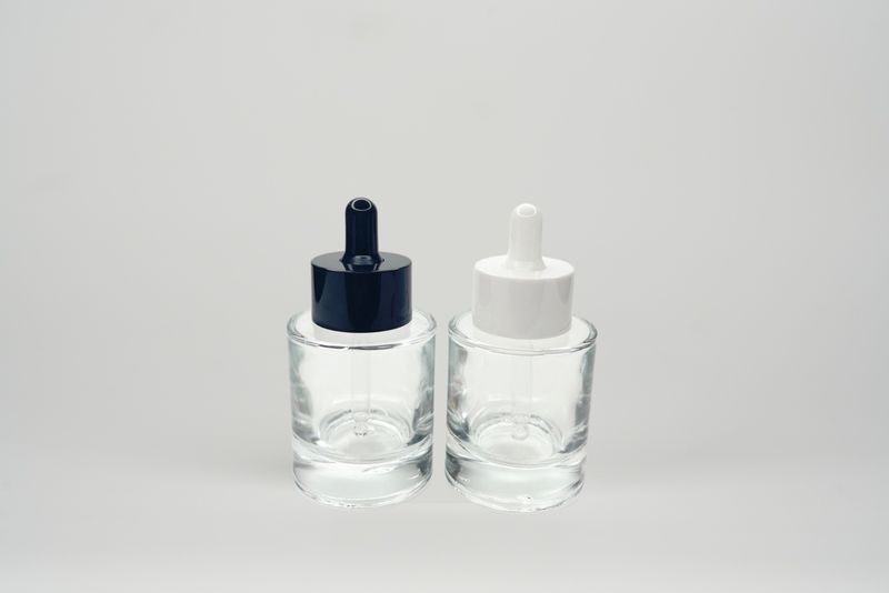 Clear Serum Bottle Pudgy