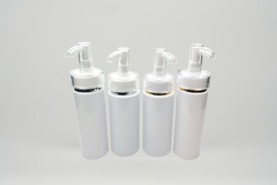 Acrylic Pump Bottle White