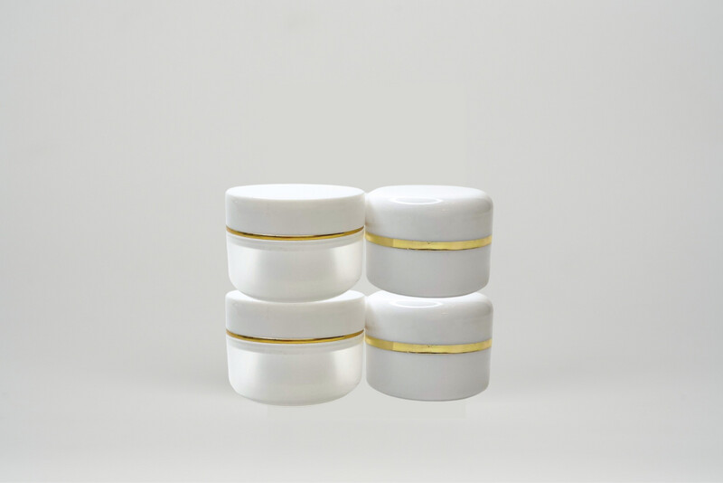 Round Cream Jar With Gold Lining