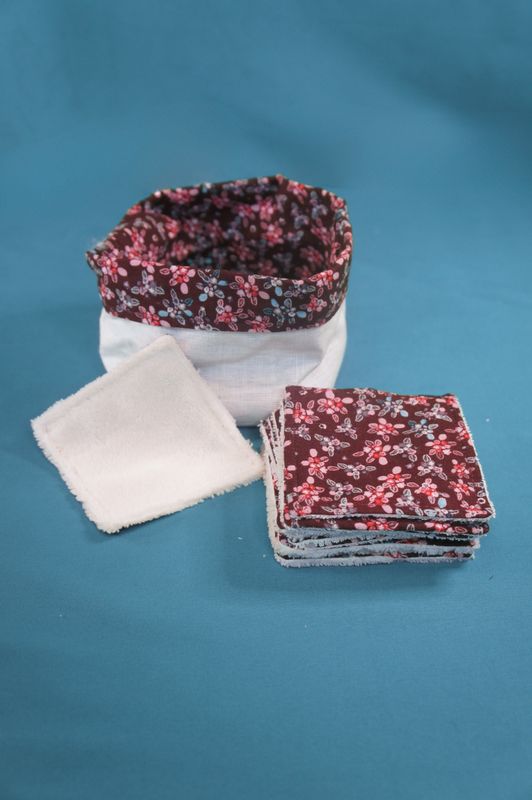 10 lingettes démaquillantes avec panier de rangement