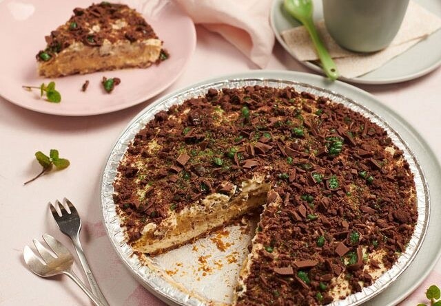 Peppermint Crisp Tart