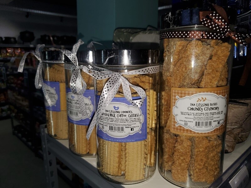 Mixed Biscuits Lessing Gift Bottle