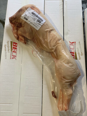 Svin - Pattegris. Hel. (5 - 7kg) Tyskland