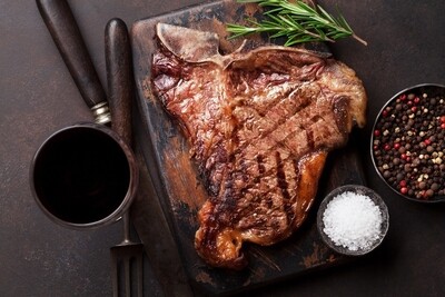 Storfe T-Bone Steak. Dry Aged. Litauen