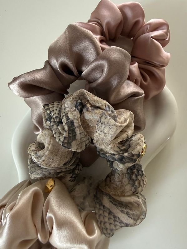 Naturtöne – 4er Seiden Scrunchie Set MINI