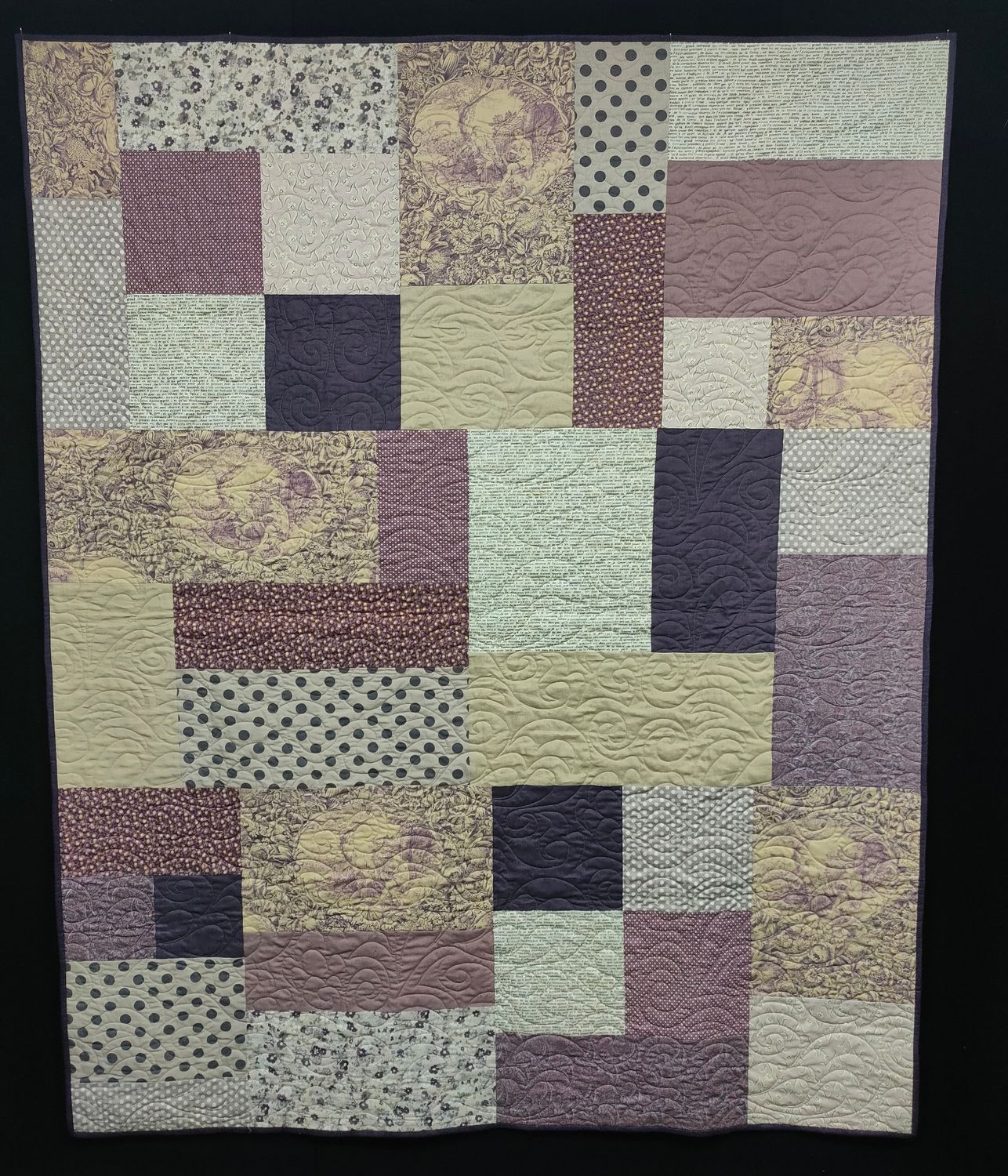 Big Patch Toile de Jouy Quilt