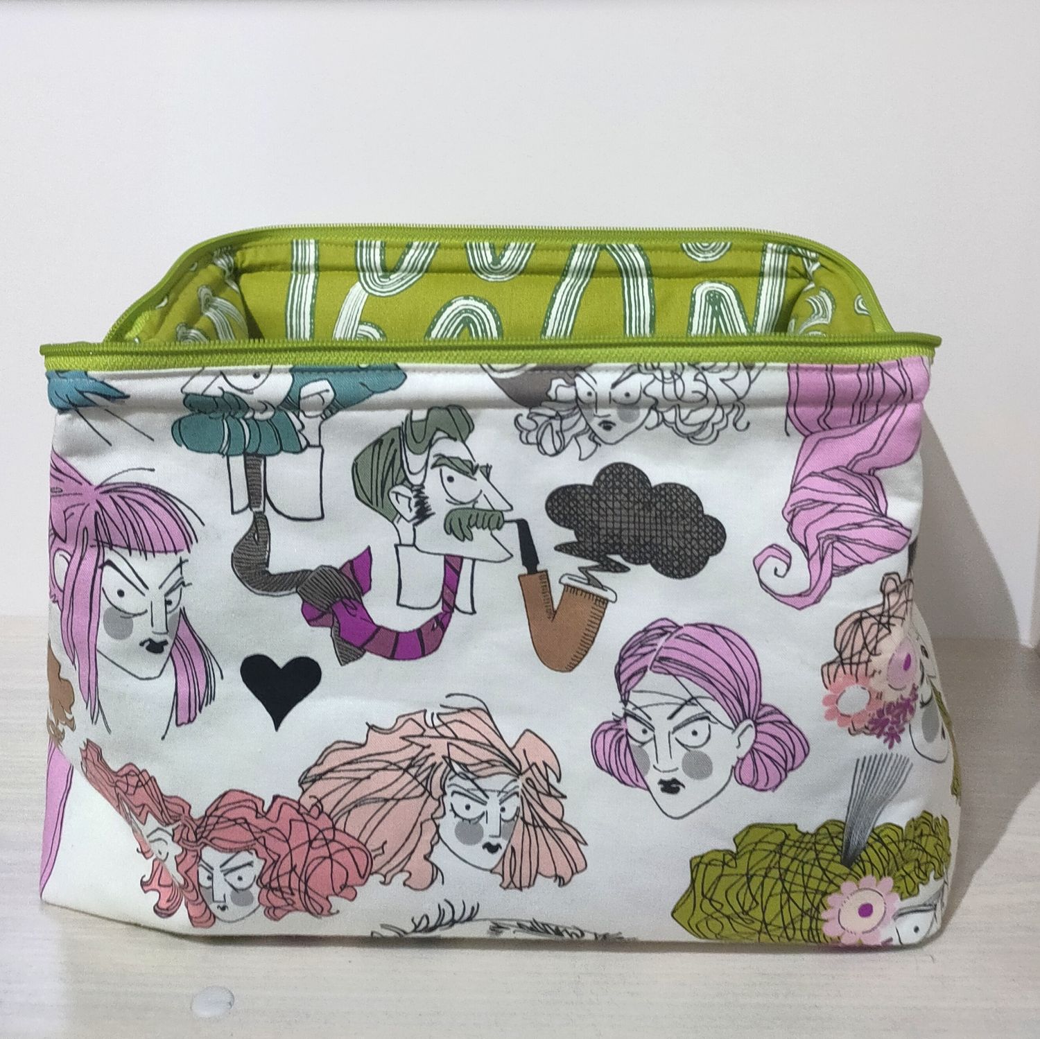 Ghastlie Hair Do's & Don'ts Retreat Bag