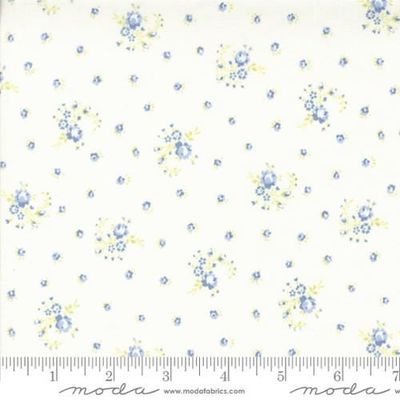 Hollyhocks & Roses - Little Roses Jasmine Sky Hollyhocks & Roses - Little Roses Jasmine Sky