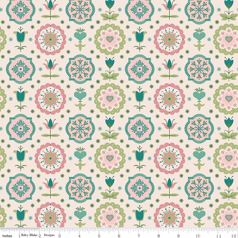 108" Piece & Plenty  by Lori Holt