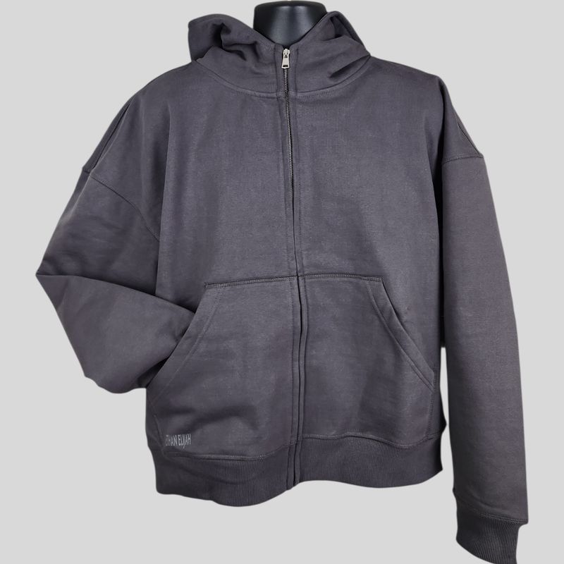 Dark gray pictured. Also available in black &amp; beige.