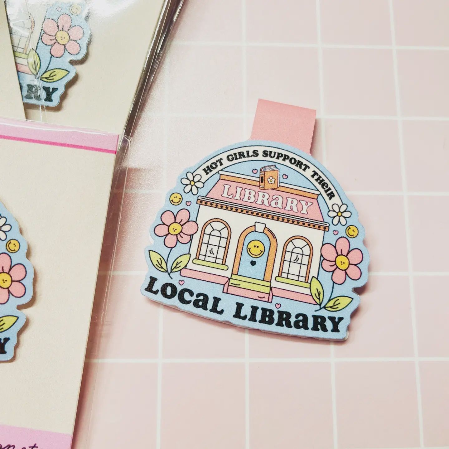 Magnetic Bookmark, Phrase: Support Local Library