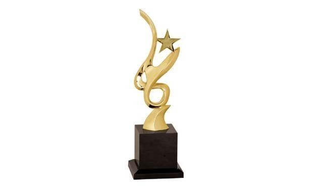 Crystal and Metal Art Presentation Award: 11-3/4"-102884