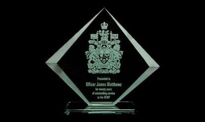 Acadian Series Jade Glass Award: 8" x 7-3/8"-103034
