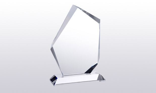 Prestige Summit Series Award: 7-3/4" x 10-3/4"-103207