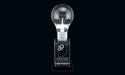 Pioneer Series Optic Crystal Award: 8-1/8"-105926