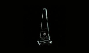 Pinnacle Series Jade Glass Award: 12"-108007