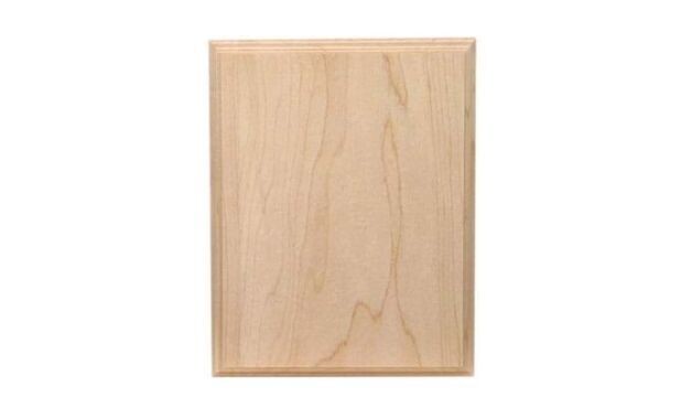 Solid Maple Regular Edge Plaque: 8" x 10"-100752