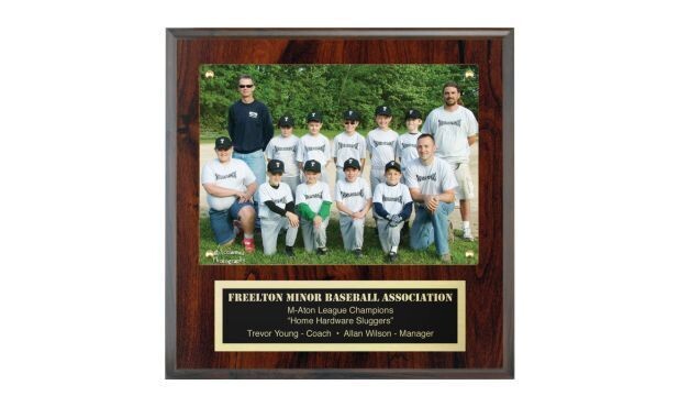 9" x 9" Cherrywood Laminate Photo Plaque-101508