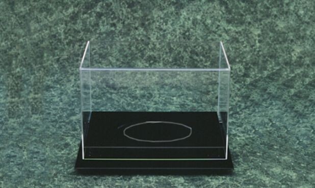 Deluxe Football Display Case: 7-3/4" x 8-1/4" x 13-1/4"-103059