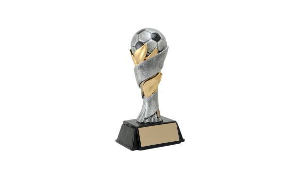 World Class Soccer Sculpture: 6"-100347