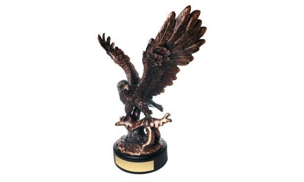 Eagle Sculpture: 13-1/2" x 15-1/2"-108081