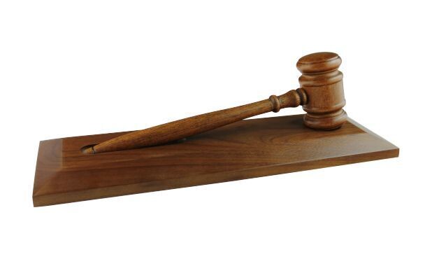Walnut Finish Gavel and Base: 11-3/8" x 3-7/8"-100353