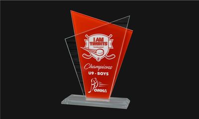 Plaza Series Red and Clear Glass Award: 8-1/2" -108545