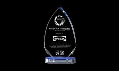 Sauveur Series Optic Crystal Award: 8"-108618