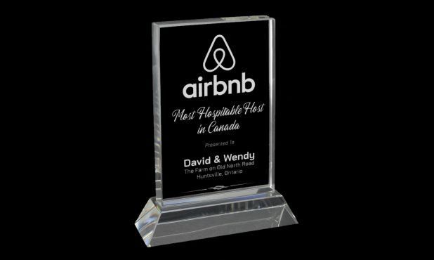 Manhattan Series Optic Crystal Award: 7"-108608