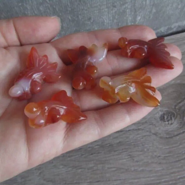 Agate Goldfish 30mm Figurine Bead, Material: Carnelian