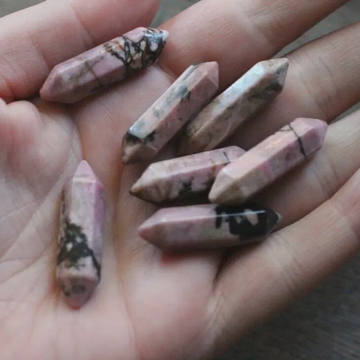 Gemstone Double Terminated Carved Points | 20-30mm, Material: Rhodonite