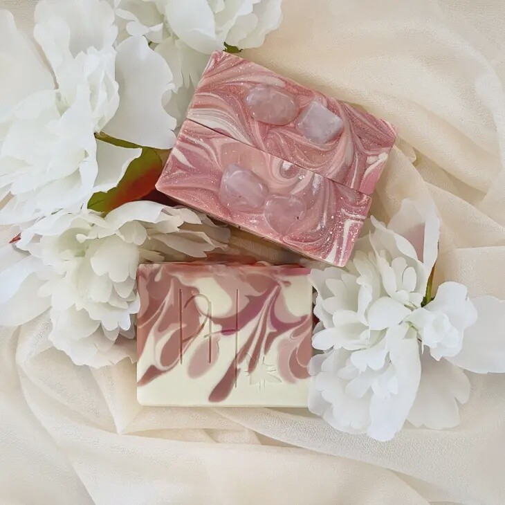 Crystal Soap 4oz - Namaste Peaceful | Rose Quartz