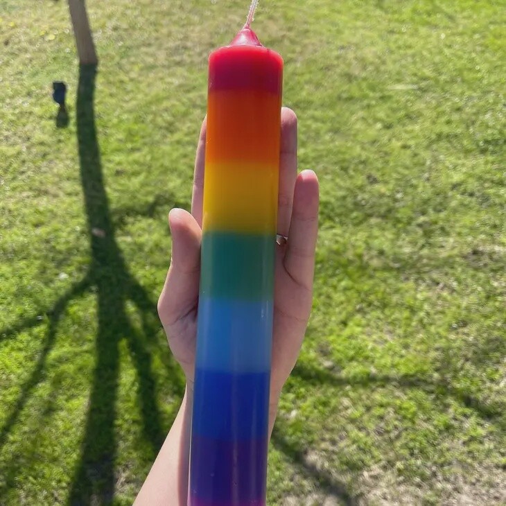 9.5in rainbow candle