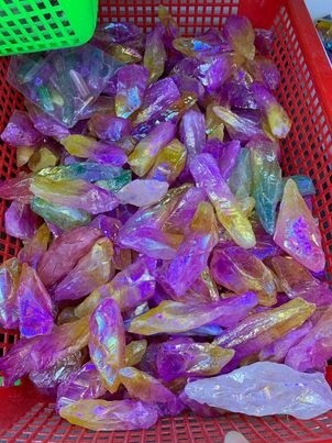 Rainbow Aura Quartz Rough Stone-Dyed, Colour: Pink/Yellow