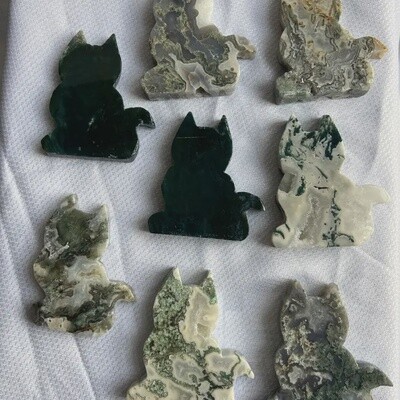 Moss Agate Crystal Cat Carving